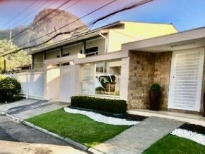 Casa em Condom�nio para Venda, em Rio de Janeiro, bairro Jacarepagu�, 4 dormit�rios, 4 banheiros, 2 su�tes, 2 vagas